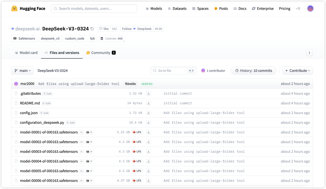 刚刚！DeepSeek 又悄悄更新了，版本号是 DeepSeek-V3-0324 配图 4