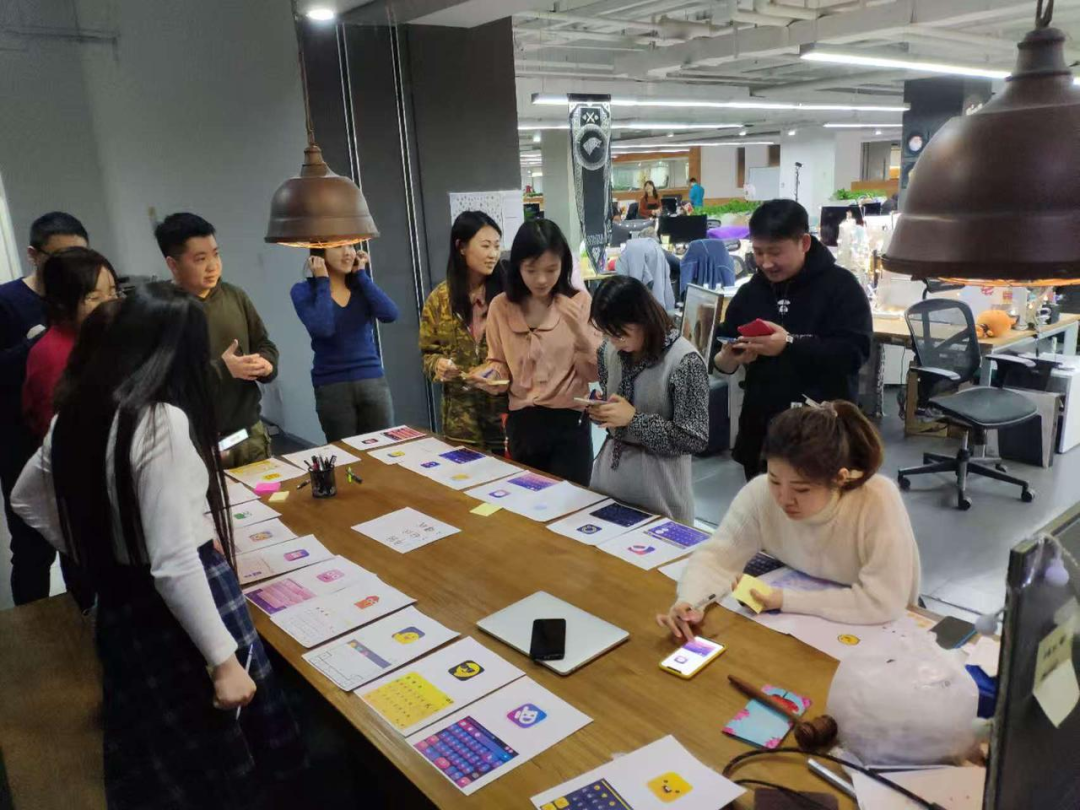 在全世界都教你写Prompt的时候，我做了个不用Prompt的AI画图产品 配图 2