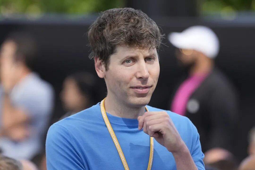 OpenAI 深夜官宣大调整！奥特曼全员信：放弃营利转型，开源强大模型