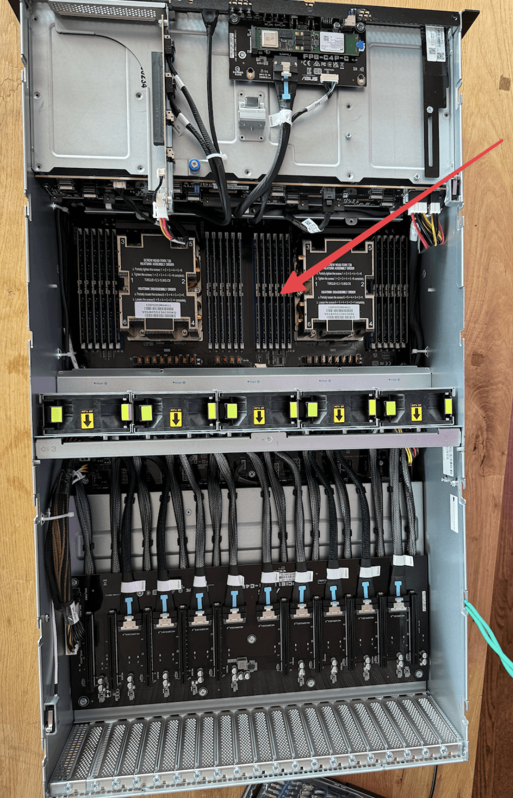 A16z也玩RTX4/5090 来搭建穷鬼GPU机器 配图 4