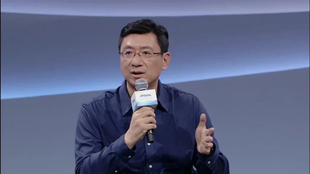 o1发布后，信息量最大的圆桌对话：杨植麟、姜大昕、朱军探讨大模型技术路径 配图 2