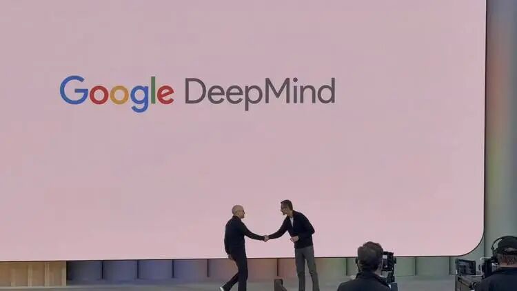 Gemini接管搜索、全家桶秒变通用Agent ，以及Google Glass is so back！｜直击Google I/O 配图 5