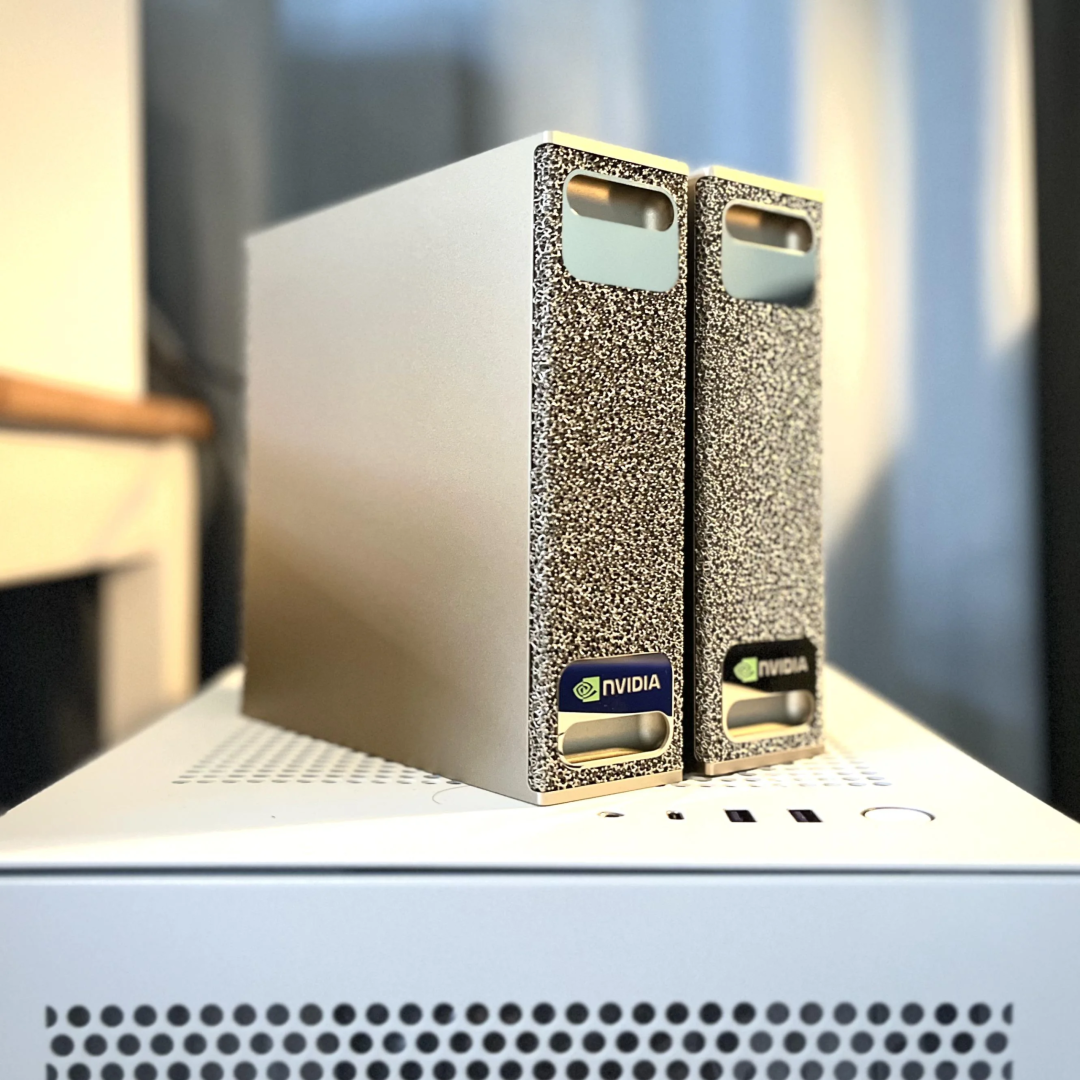 OpenAI被曝按吨囤Mac mini！几万台全拿去训AI了 配图 15