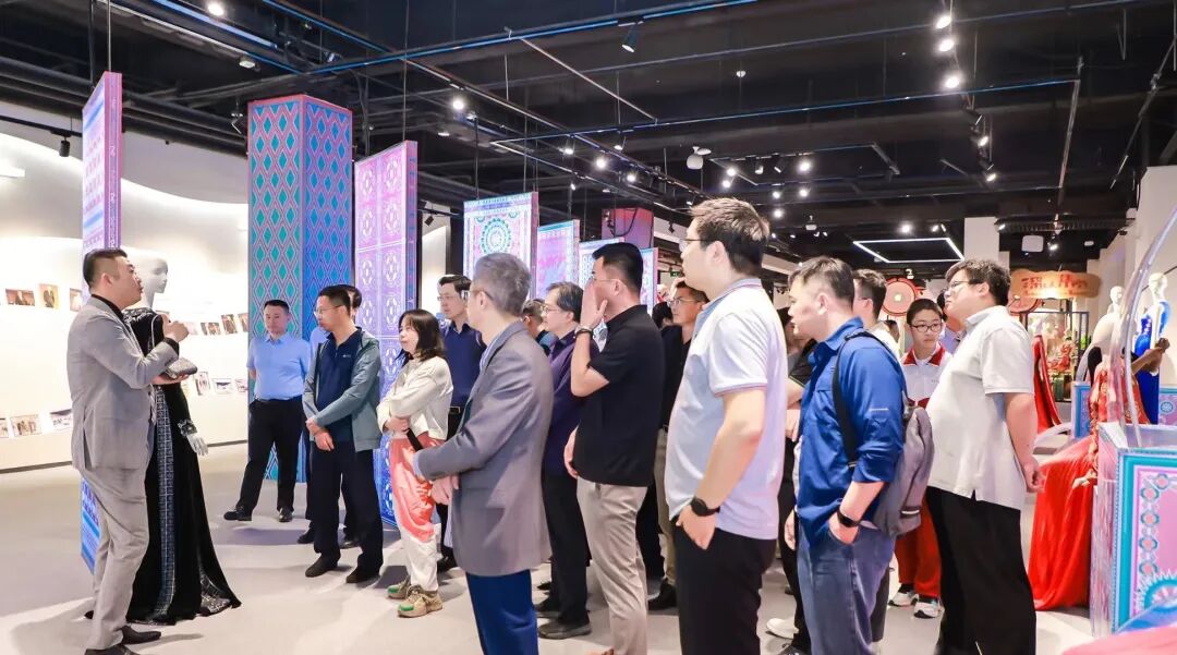 走进依文集团：大模型时代，客户感知怎么就成了企业增长的新引擎？