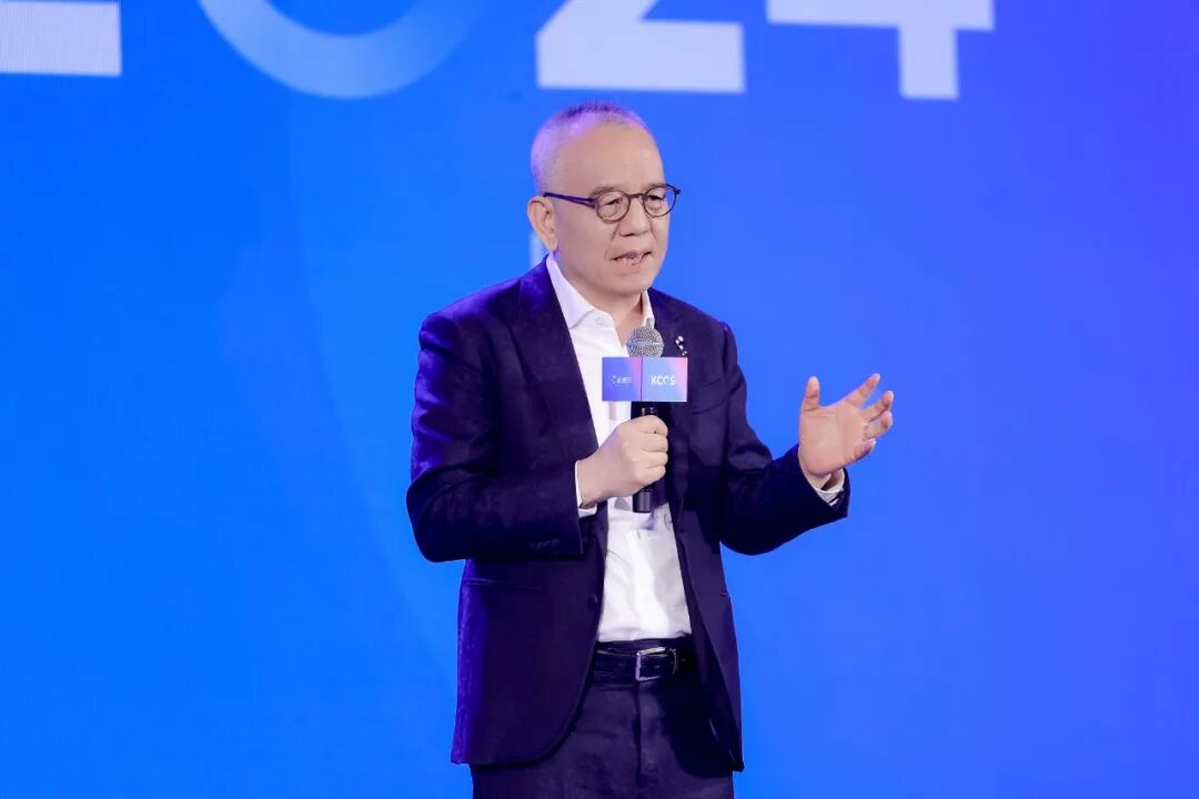 金蝶发布AI管理助手 重构苍穹AI平台