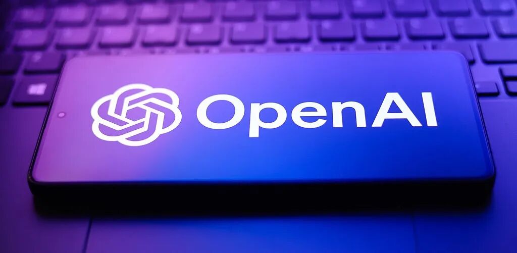 OpenAI发布GPT-5.4金融套件：顶级数据库首次向普通用户开放 配图 2