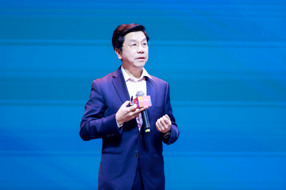 零一万物联合开源中国推出OAK平台，目标打造Agent世界的“基础设施”
