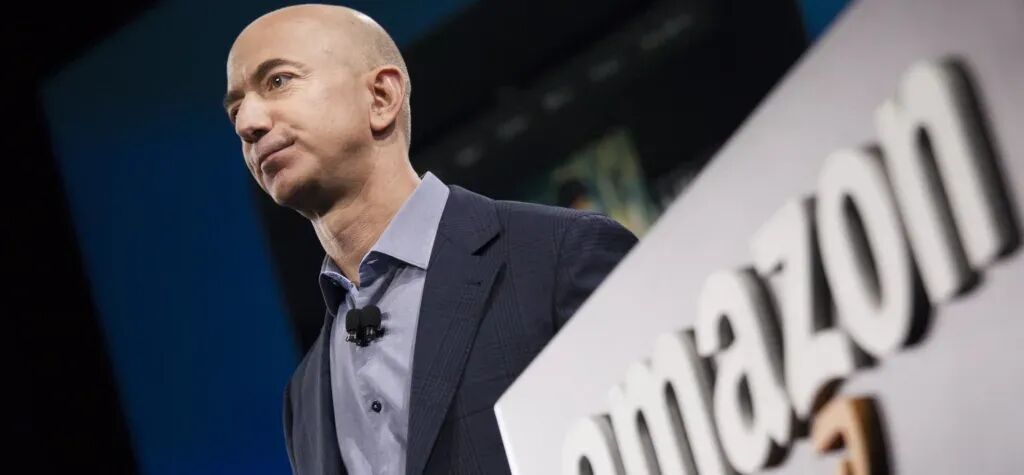 The 1 Principle Jeff Bezos and Amazon Follow to Fuel Incredible Growth