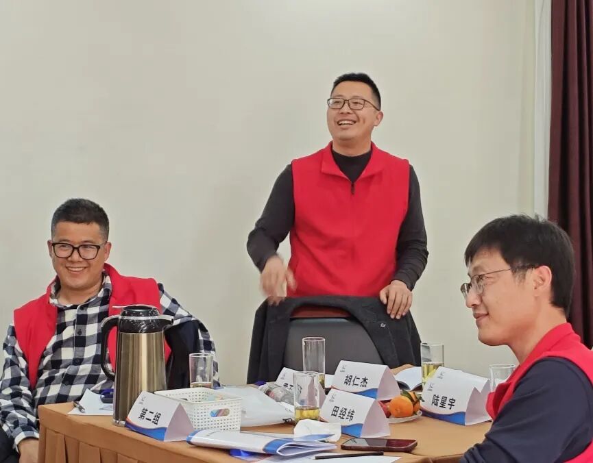 网络公司第三期“企业商务推广与交流提升训练营（AI赋能篇）”培训班圆满结业 配图 27