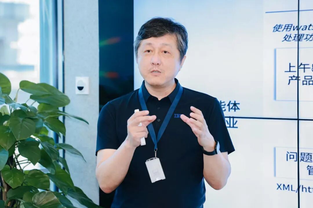 “AI实验时代结束”：IBM重构企业级AI的未来蓝图 配图 3